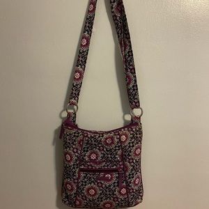 🌼VERA BRADLEY over the shoulder bag🌸
